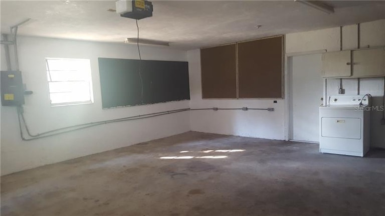Photo 21 of 23 - 704 60th St NW, Bradenton, FL 34209