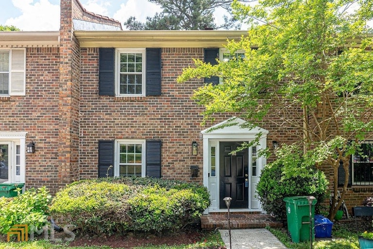 Photo 1 of 22 - 102 Glen Acres Ct, Decatur, GA 30035