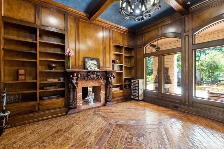 Photo 31 of 51 - 2426 Blue Lake Dr, Magnolia, TX 77354