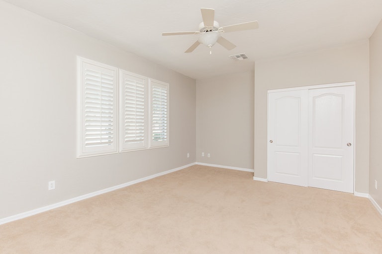 Photo 2 of 25 - 1511 E Birdland Dr, Gilbert, AZ 85297