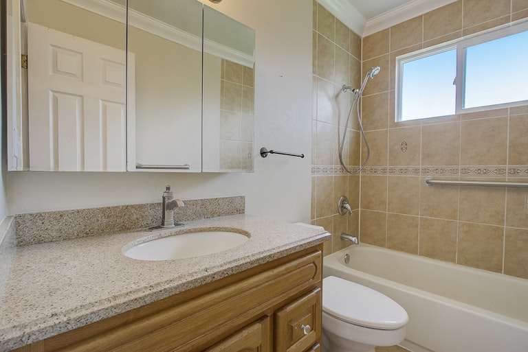 Photo 31 of 35 - 6928 Franela Way, Citrus Heights, CA 95621