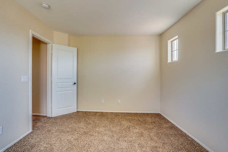 Photo 22 of 32 - 236 E Paso Fino Way, San Tan Valley, AZ 85143