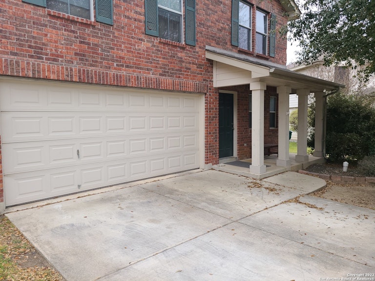 Photo 1 of 22 - 514 Candy Dr, Converse, TX 78109