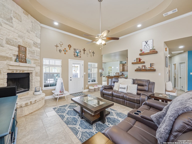 Photo 22 of 49 - 834 Lodge Creek Dr, New Braunfels, TX 78132