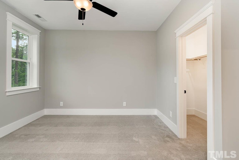 Photo 27 of 33 - 298 Bonterra Way, Chapel Hill, NC 27516