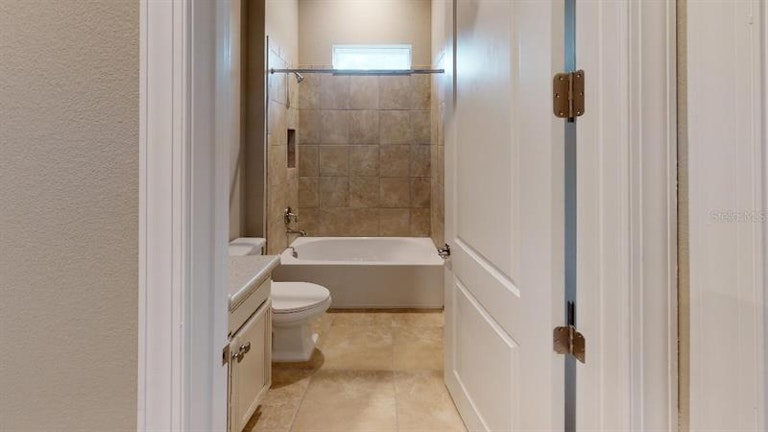 Photo 11 of 18 - 5014 Freccia Loop, Wesley Chapel, FL 33543