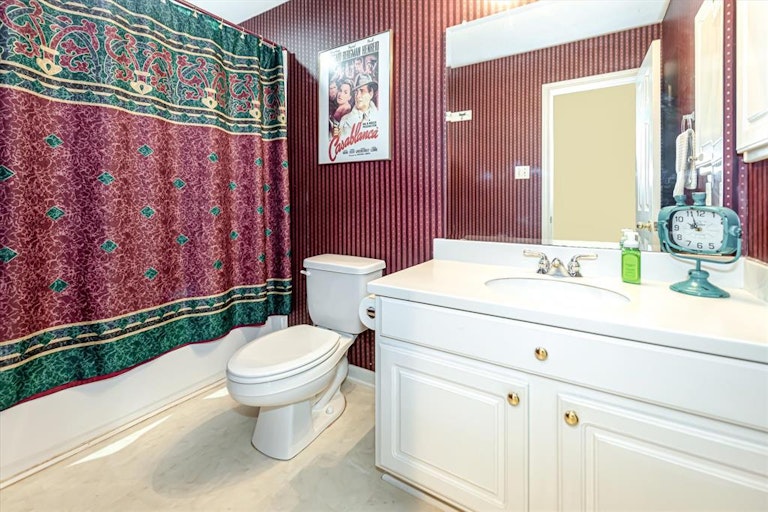 Photo 28 of 47 - 1211 Bala Lake Ct, Spring, TX 77379
