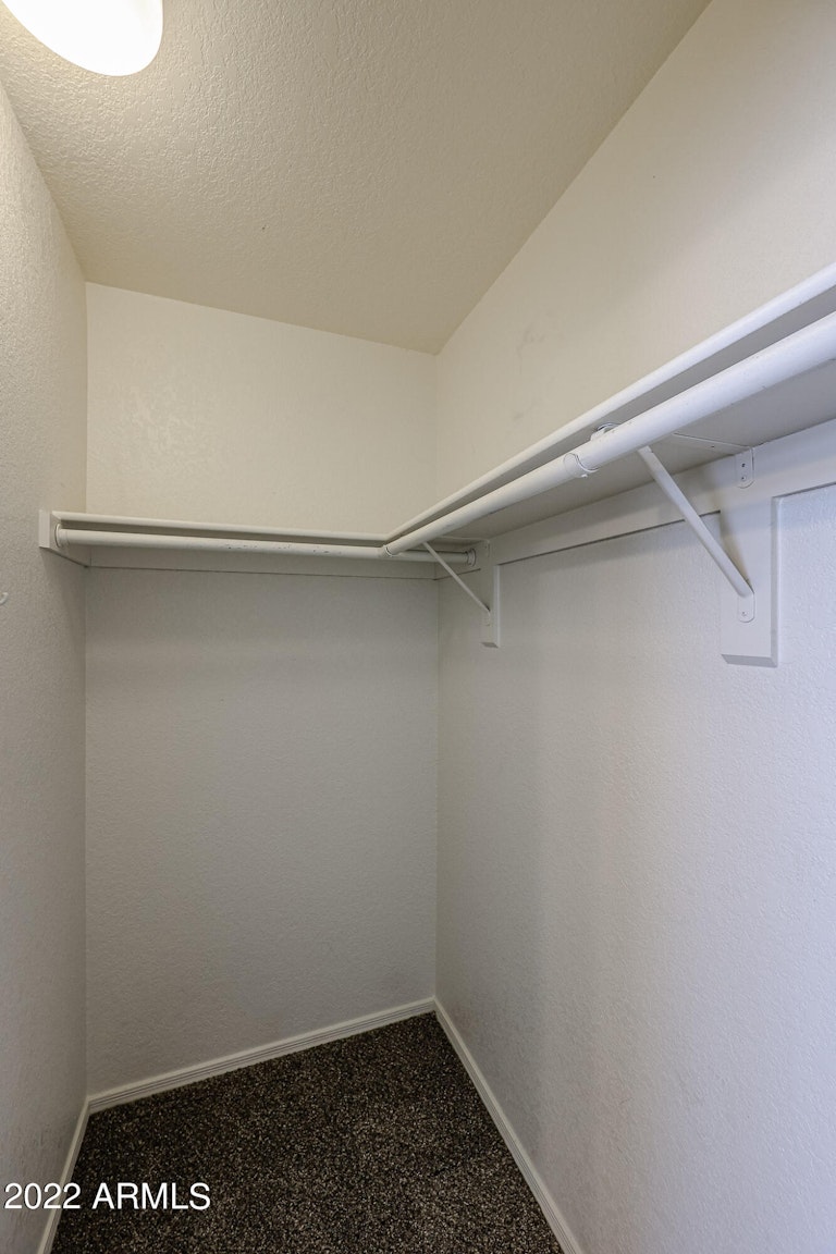 Photo 14 of 31 - 8865 W Morningside Dr, Peoria, AZ 85382