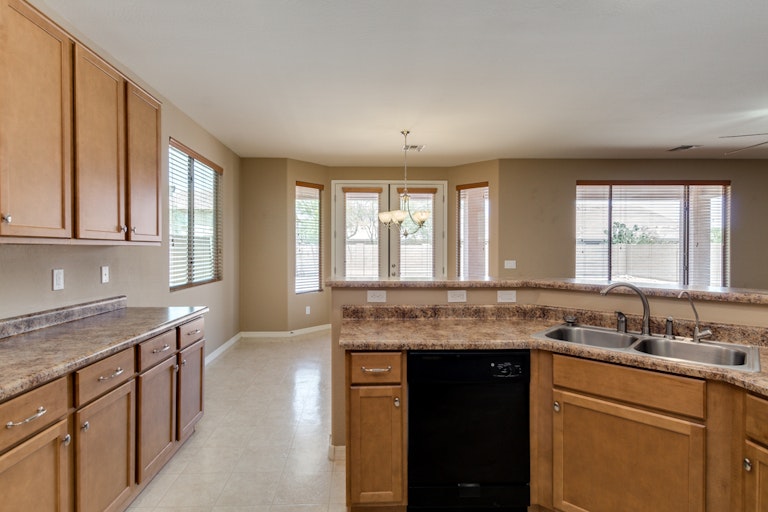 Photo 7 of 33 - 5020 W Gary Way, Laveen, AZ 85339