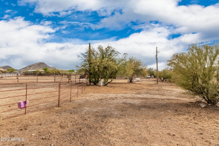 Photo 35 of 56 - 44807 N 20th St, New River, AZ 85087