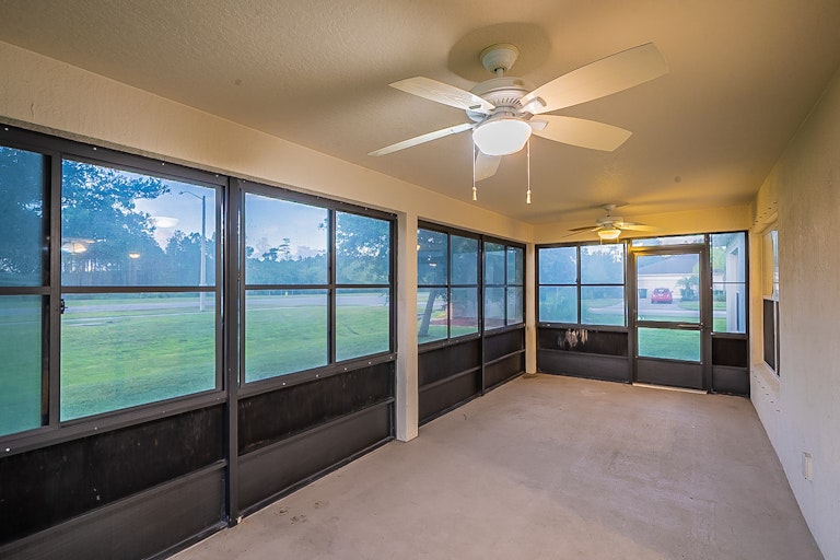 Photo 21 of 24 - 100 Mulberry Branch Ct, Daytona Beach, FL 32124