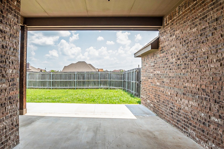 Photo 23 of 26 - 1101 Colonial Dr, Royse City, TX 75189