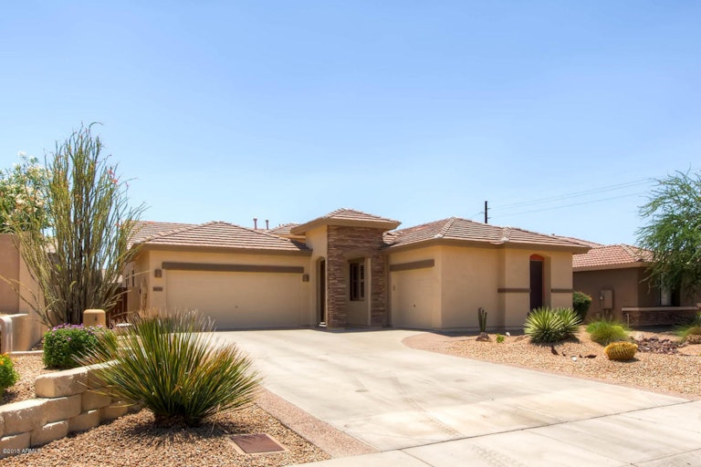 Photo 1 of 28 - 6233 W Bajada Rd, Phoenix, AZ 85083