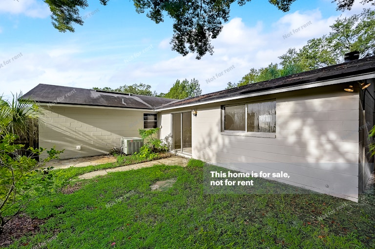 Photo 22 of 24 - 6937 Oriely Dr S, Jacksonville, FL 32210