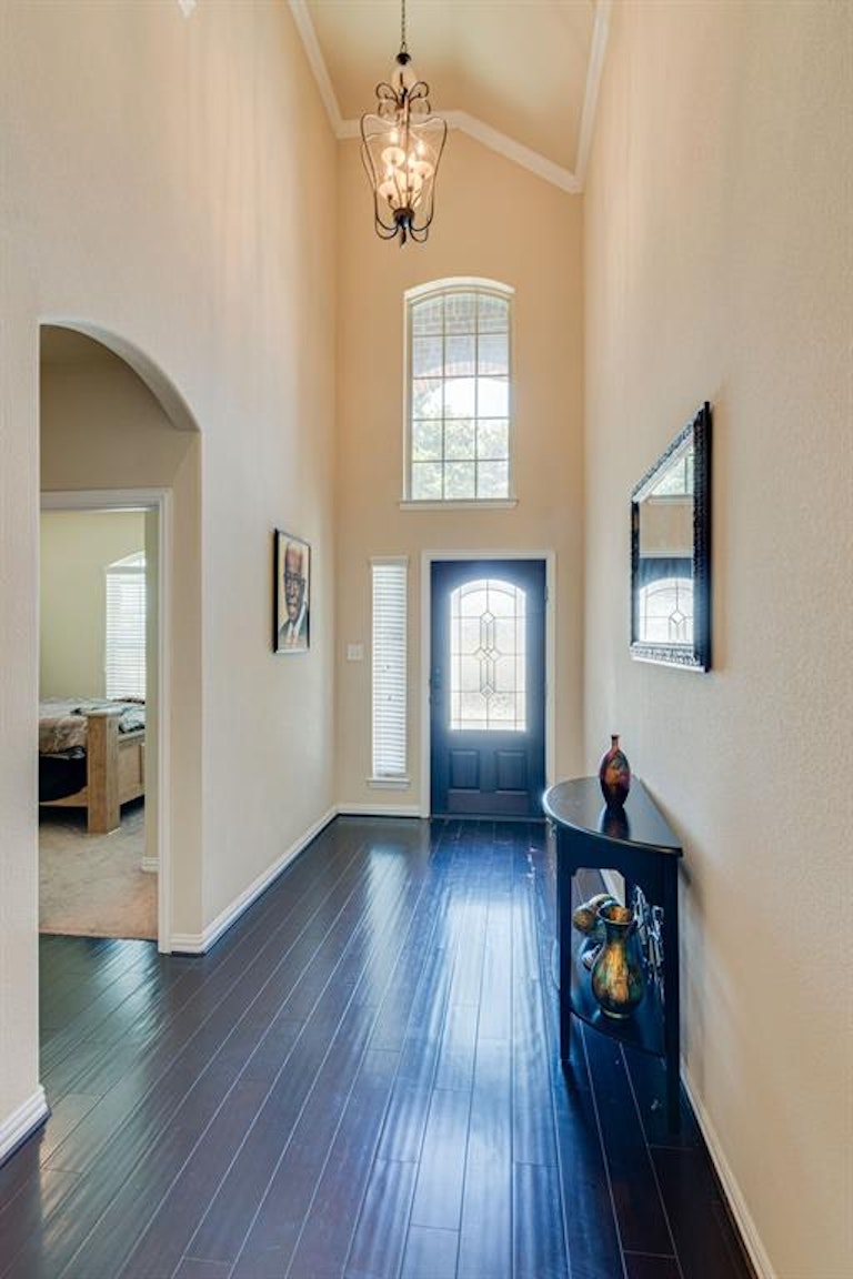 Photo 5 of 40 - 1508 Fallingwater Trl, Haslet, TX 76052