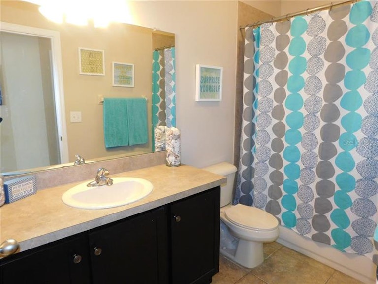 Photo 16 of 24 - 2646 Kenchester Loop, Wesley Chapel, FL 33543