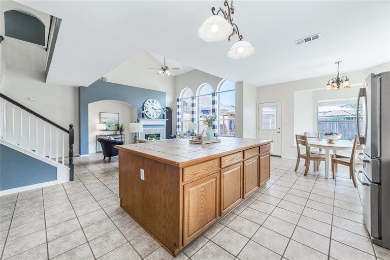 Photo 19 of 40 - 3115 Reagenea Dr, Wylie, TX 75098