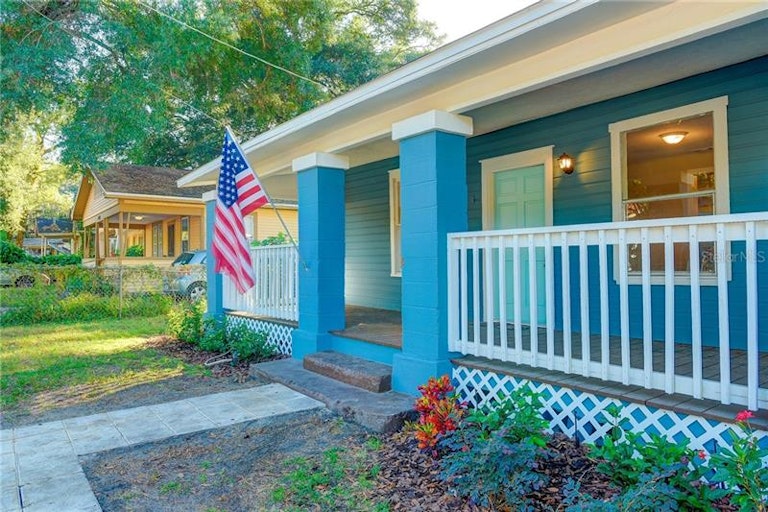 Photo 1 of 25 - 4218 N 13th St, Tampa, FL 33603