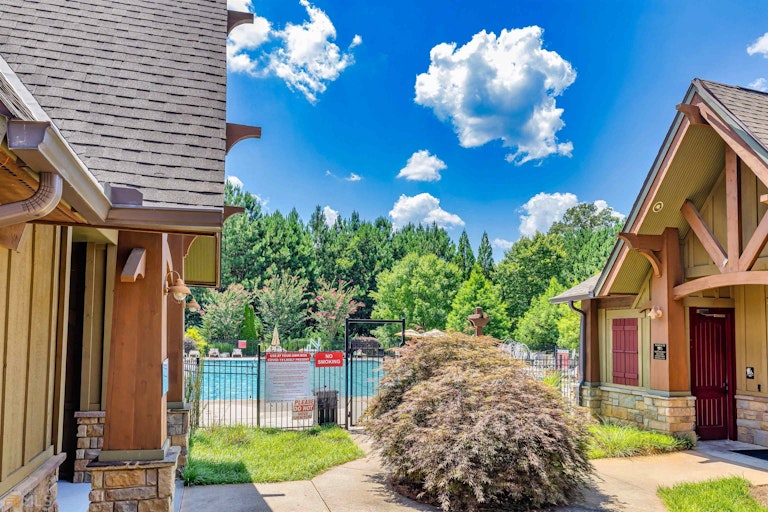 Photo 59 of 61 - 11 Rockridge Dr, Newnan, GA 30265