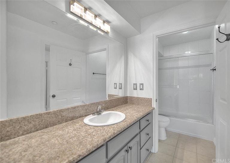 Photo 33 of 57 - 3711 Baldwin St #708, Los Angeles, CA 90031