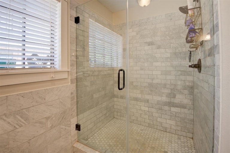 Photo 26 of 48 - 4918 Dobbin Springs Ln, Kingwood, TX 77345