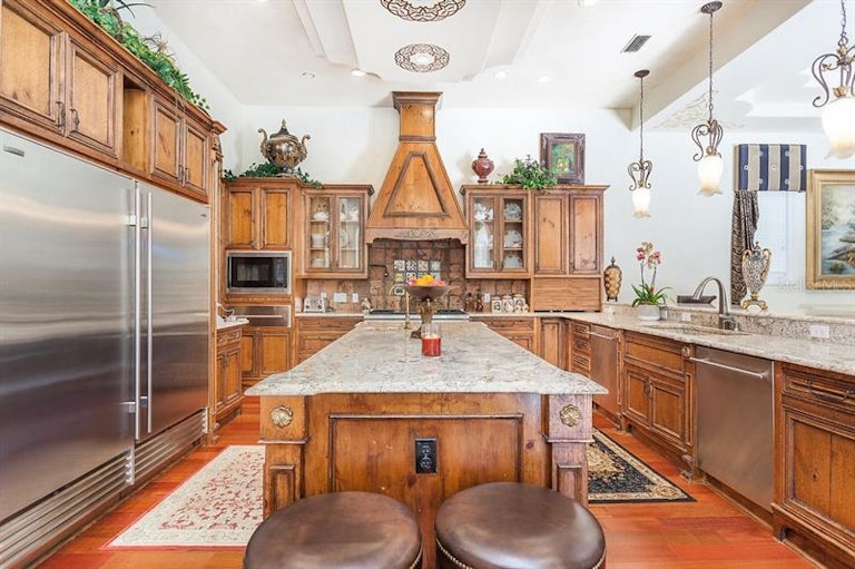 Photo 6 of 25 - 6235 Cypress Chase Dr, Windermere, FL 34786