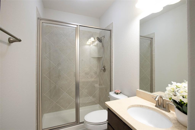 Photo 46 of 48 - 6339 Windermere Park Ln, Sugar Land, TX 77479