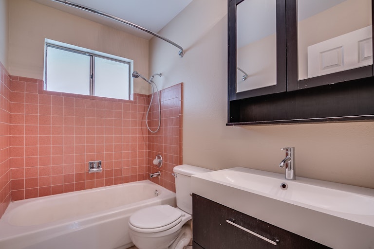 Photo 10 of 28 - 1448 W 2nd St, Mesa, AZ 85201