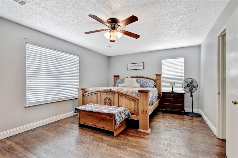 Photo 13 of 27 - 10634 County Road 58, Celina, TX 75009