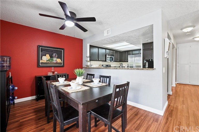 Photo 12 of 39 - 25631 Mont Pointe #7D, Lake Forest, CA 92630