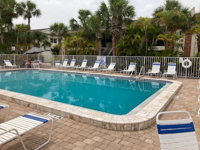 Photo 16 of 19 - 1531 Placida Rd #101, Englewood, FL 34223