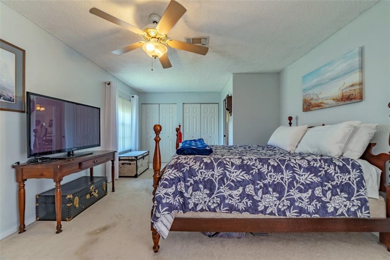 Photo 26 of 58 - 7704 Tessa Dr, Zephyrhills, FL 33540