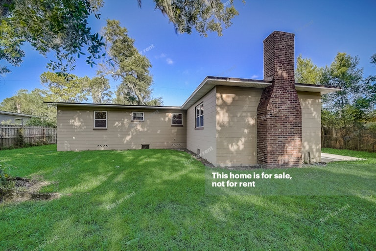 Photo 27 of 29 - 2845 Holly Point Dr, Jacksonville, FL 32277