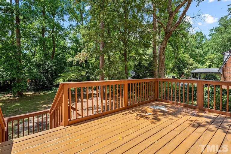 Photo 26 of 29 - 4700 Winterlochen Rd, Raleigh, NC 27603