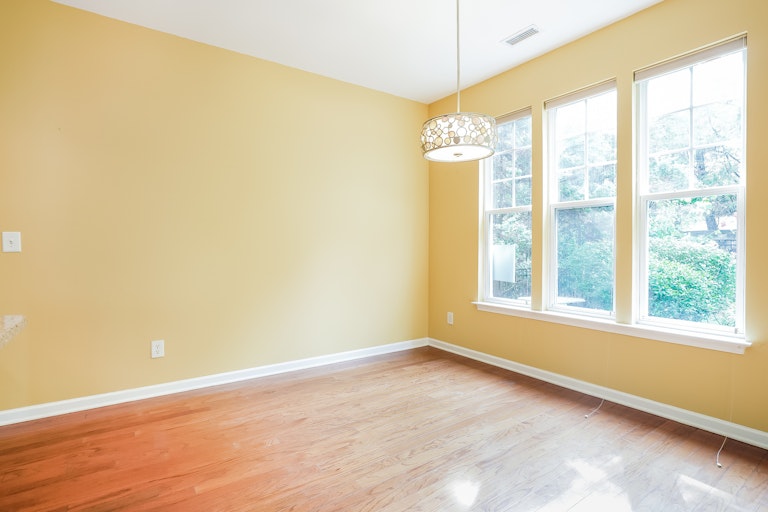Photo 8 of 23 - 424 Hilltop View St, Cary, NC 27513