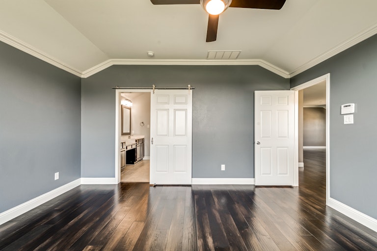 Photo 14 of 26 - 1801 Kaiser Cv, Argyle, TX 76226