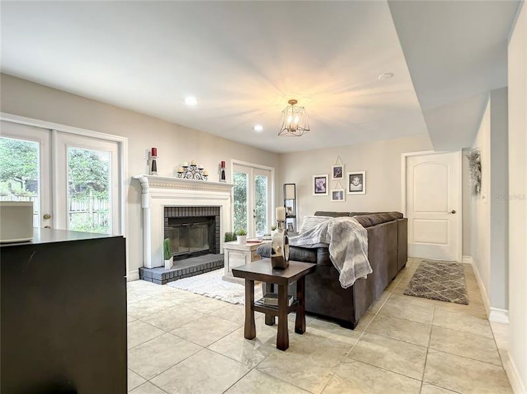 Photo 14 of 38 - 1765 Nordic Ct, Apopka, FL 32712