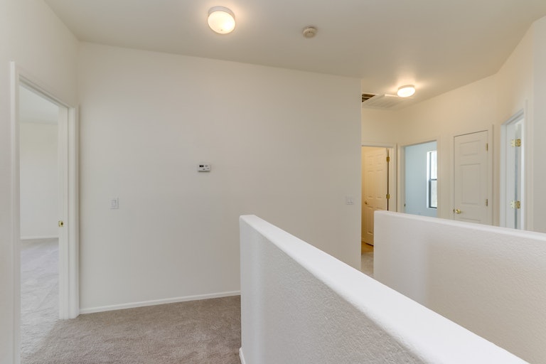 Photo 16 of 35 - 1092 E Magnum Rd, San Tan Valley, AZ 85140