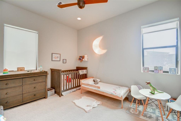 Photo 27 of 49 - 5638 Petty St Unit C, Houston, TX 77007