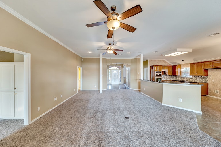 Photo 14 of 35 - 8800 Thorndale Ct, North Richland Hills, TX 76182