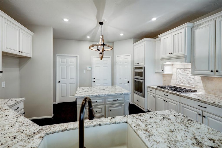 Photo 13 of 44 - 12003 Wynmar Ln, Cypress, TX 77429