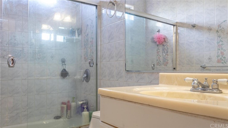 Photo 13 of 16 - 1128 W Benbow St, Covina, CA 91722