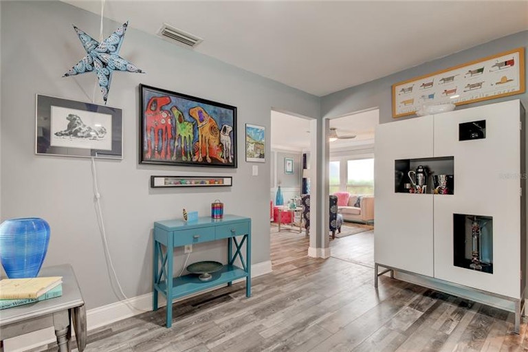 Photo 33 of 99 - 206 Timberview Dr, Safety Harbor, FL 34695