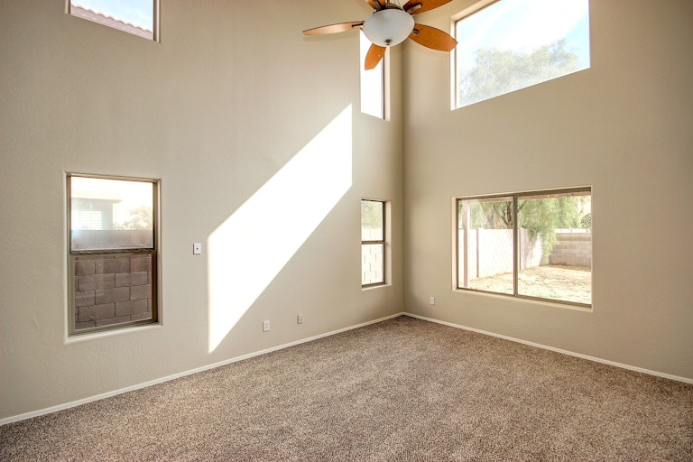 Photo 5 of 28 - 447 E Maddison St, San Tan Valley, AZ 85140