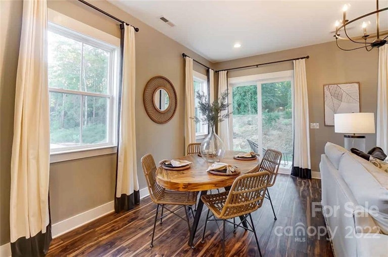 Photo 14 of 33 - 1035 Masefield Ave, Matthews, NC 28105