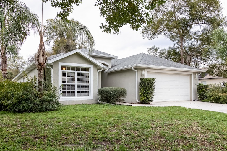 Photo 7 of 25 - 369 S Oak Ave, Orange City, FL 32763