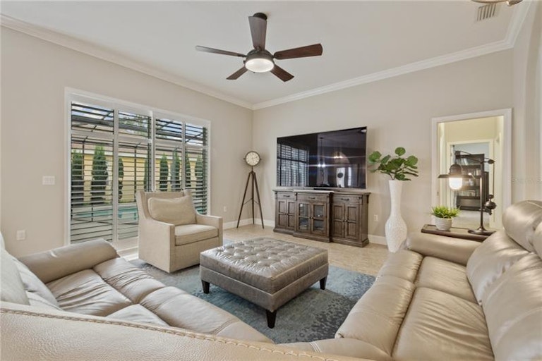 Photo 32 of 50 - 5714 Vintage View Blvd, Lakeland, FL 33812