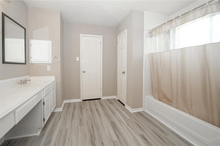 Photo 31 of 42 - 22634 Dabney Manor Ln, Katy, TX 77449