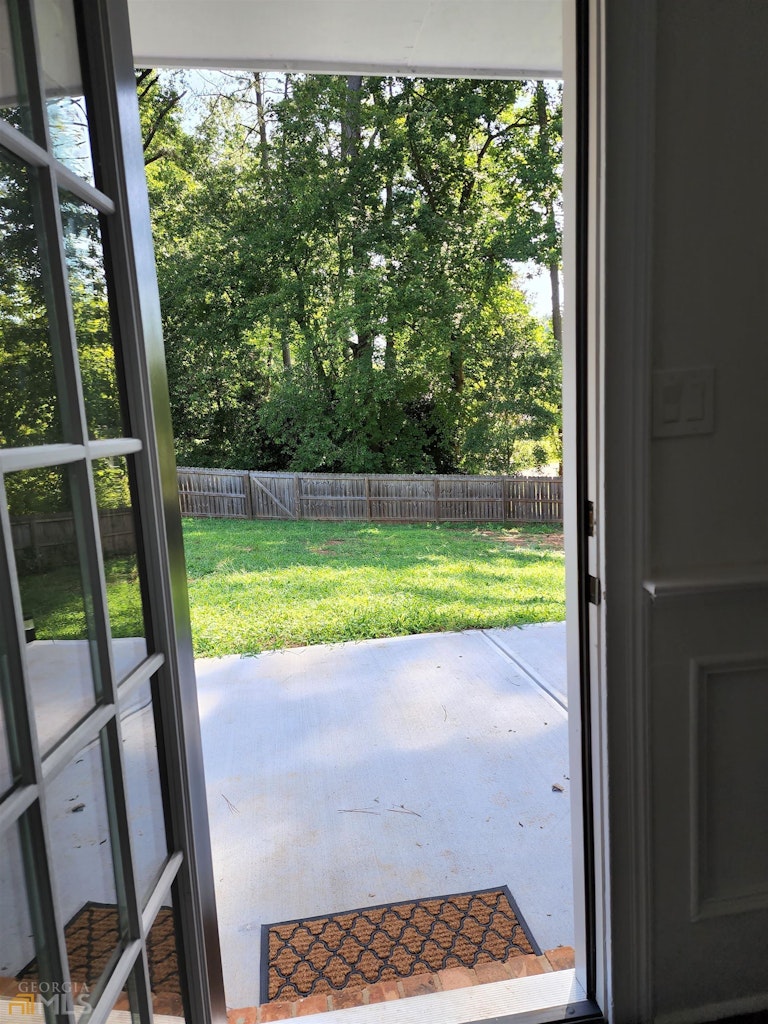 Photo 49 of 55 - 656 Killian Hill Rd SW, Lilburn, GA 30047