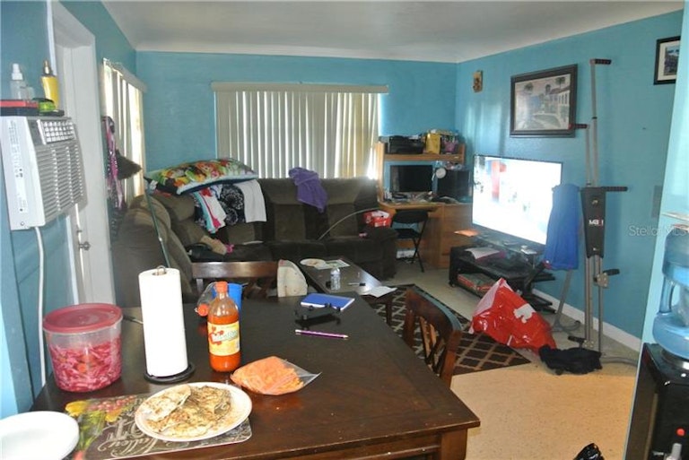 Photo 7 of 10 - 317 N Jupiter Ave, Clearwater, FL 33755
